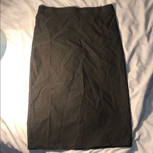 Black pencil skirt